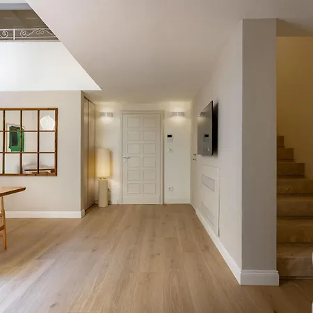 Apartman Deservi Charming Giotto *